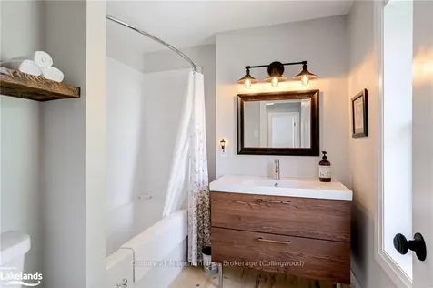 402 Third Street Collingwood ON L9Y 1L8