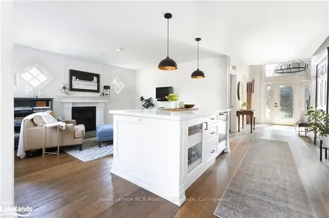 9840 Beachwood Road Collingwood ON L9Y 5P8