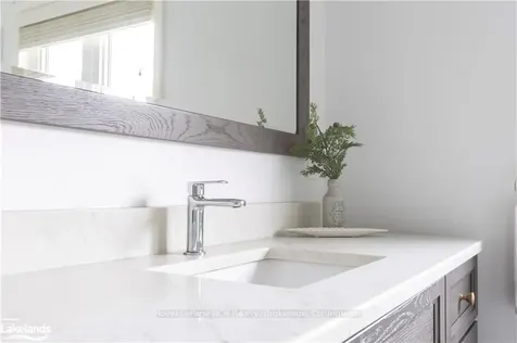 9840 Beachwood Road Collingwood ON L9Y 5P8