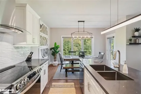 62 Foley Crescent Collingwood ON L9Y 3B7