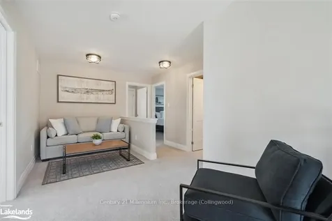62 Foley Crescent Collingwood ON L9Y 3B7