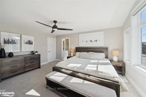 62 Foley Crescent Collingwood ON L9Y 3B7