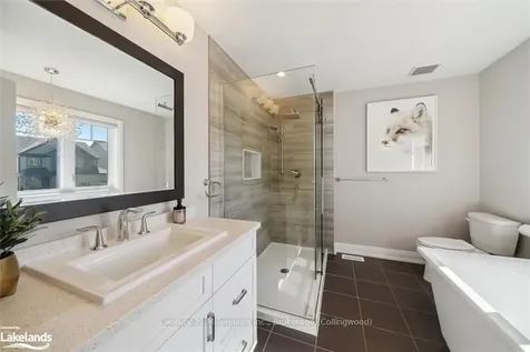 62 Foley Crescent Collingwood ON L9Y 3B7