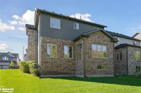62 Foley Crescent Collingwood ON L9Y 3B7