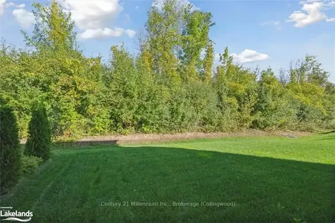 62 Foley Crescent Collingwood ON L9Y 3B7