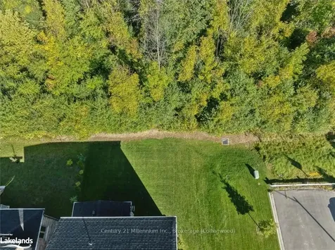 62 Foley Crescent Collingwood ON L9Y 3B7