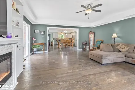 225 Christopher Street Clearview ON L0M 1S0