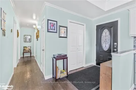 225 Christopher Street Clearview ON L0M 1S0