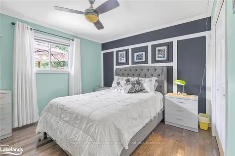 225 Christopher Street Clearview ON L0M 1S0