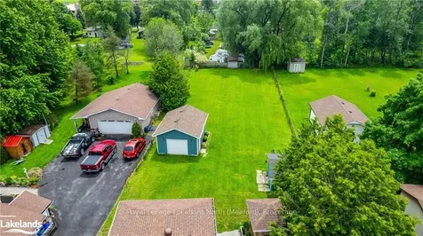 225 Christopher Street Clearview ON L0M 1S0