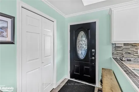 225 Christopher Street Clearview ON L0M 1S0