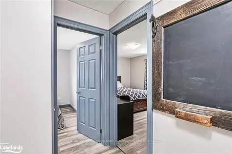 93 Dyer Drive Wasaga Beach ON L9Z 1E5