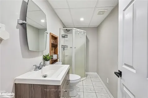 93 Dyer Drive Wasaga Beach ON L9Z 1E5