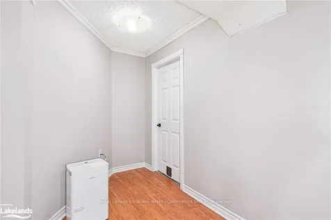 93 Dyer Drive Wasaga Beach ON L9Z 1E5