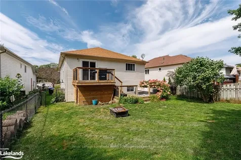 93 Dyer Drive Wasaga Beach ON L9Z 1E5