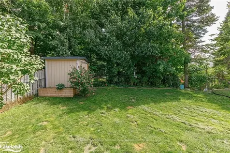 93 Dyer Drive Wasaga Beach ON L9Z 1E5