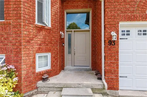 93 Dyer Drive Wasaga Beach ON L9Z 1E5
