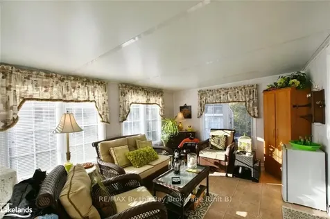 36 Georgian Glen Drive Wasaga Beach ON L9Z 1K7