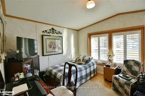 36 Georgian Glen Drive Wasaga Beach ON L9Z 1K7