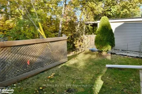 36 Georgian Glen Drive Wasaga Beach ON L9Z 1K7