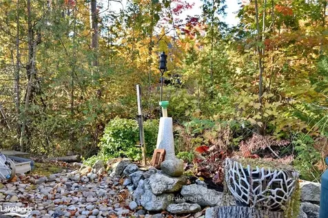36 Georgian Glen Drive Wasaga Beach ON L9Z 1K7