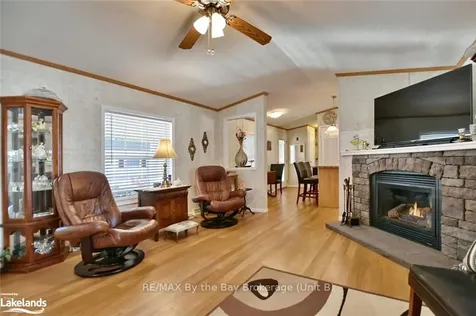 36 Georgian Glen Drive Wasaga Beach ON L9Z 1K7