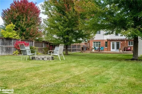 14 Alyssa Drive Collingwood ON L9Y 5K8