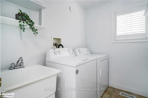 14 Alyssa Drive Collingwood ON L9Y 5K8