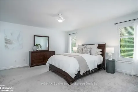 14 Alyssa Drive Collingwood ON L9Y 5K8