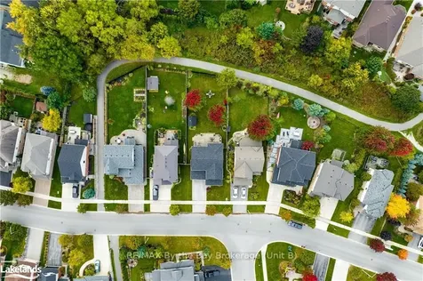 14 Alyssa Drive Collingwood ON L9Y 5K8