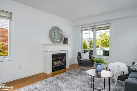 14 Alyssa Drive Collingwood ON L9Y 5K8