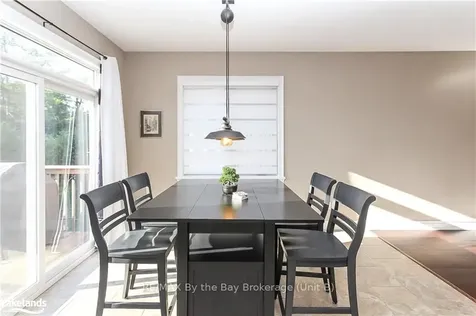 53 Edgewater Road Wasaga Beach ON L9Z 2W3