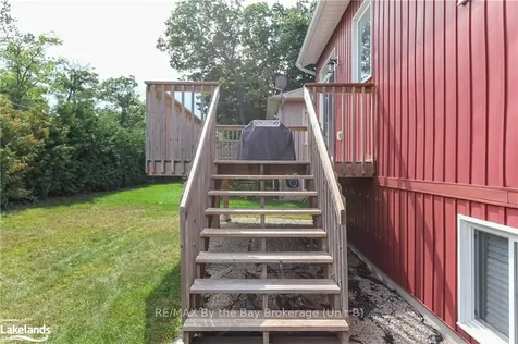 53 Edgewater Road Wasaga Beach ON L9Z 2W3