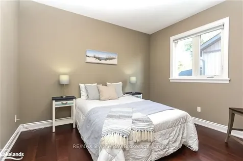 53 Edgewater Road Wasaga Beach ON L9Z 2W3