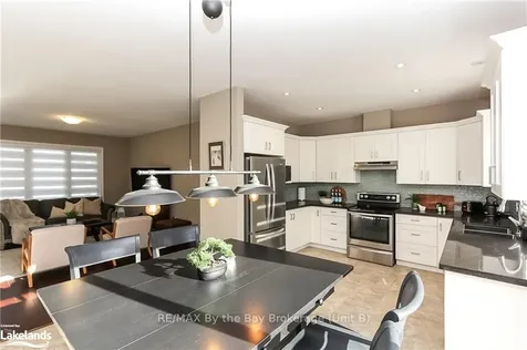 53 Edgewater Road Wasaga Beach ON L9Z 2W3