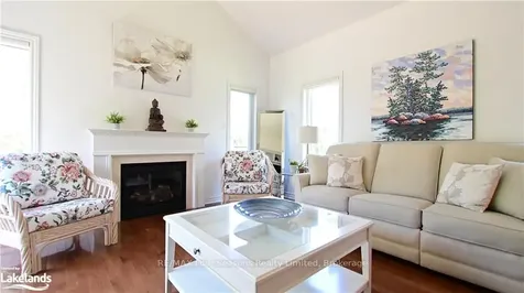 28 Marine View Drive Collingwood ON L9Y 5A3