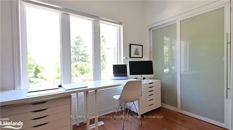 28 Marine View Drive Collingwood ON L9Y 5A3