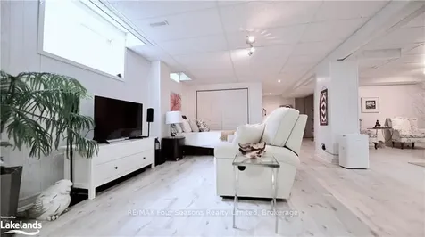 28 Marine View Drive Collingwood ON L9Y 5A3