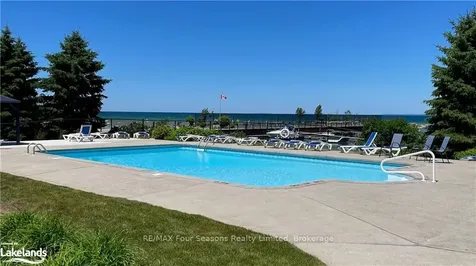 28 Marine View Drive Collingwood ON L9Y 5A3