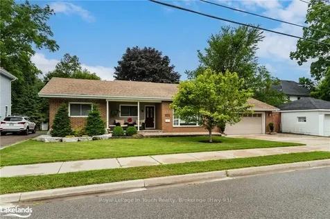 386 Colborne Street Midland ON L4R 2K4