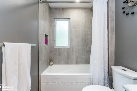 386 Colborne Street Midland ON L4R 2K4