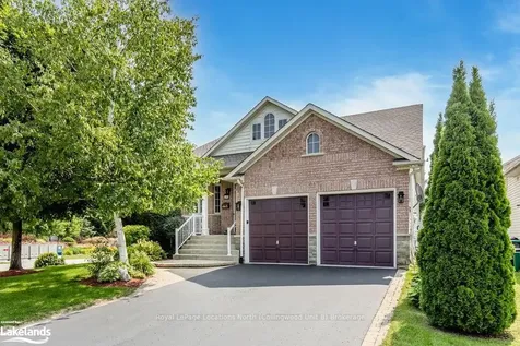 25 Masters Lane Wasaga Beach ON L9Z 1S8