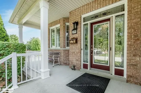 25 Masters Lane Wasaga Beach ON L9Z 1S8