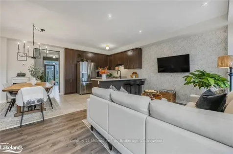 25 Kirby Avenue Collingwood ON L9Y 3W8