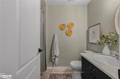 25 Kirby Avenue Collingwood ON L9Y 3W8