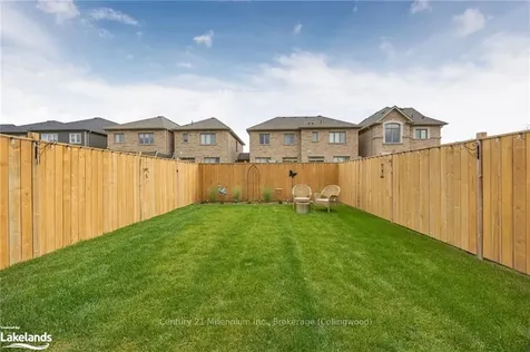 25 Kirby Avenue Collingwood ON L9Y 3W8