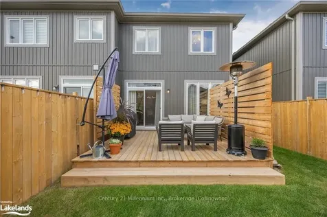 25 Kirby Avenue Collingwood ON L9Y 3W8