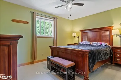 10 Shannon Street W Orillia ON L3V 6L7