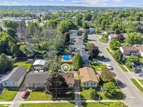 10 Shannon Street W Orillia ON L3V 6L7
