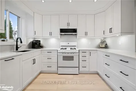 47 Butternut Drive Barrie ON L4N 9Z8